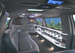 houstonsuvs, suv limos in houston, suv limos, suv limousine